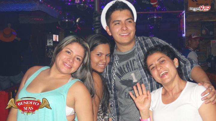 Foto 18 de Bendito Seas - 5to FDS Nov 2014 en Discoteca Bendito Seas Medellin, Medellín