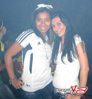 Foto 143 de Octubre 12 del 2013 en Am / PM Bar - Cali, Cali