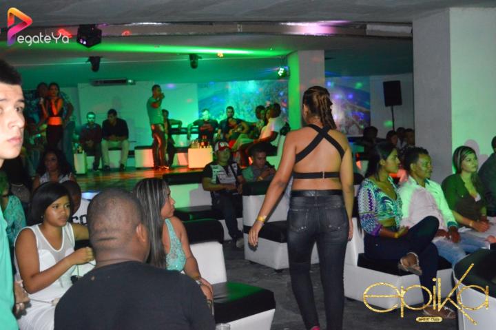 Foto 71 de EPIKA - 3ER / 4to FDS MAYO 2016 en Epika Night Club, Cali