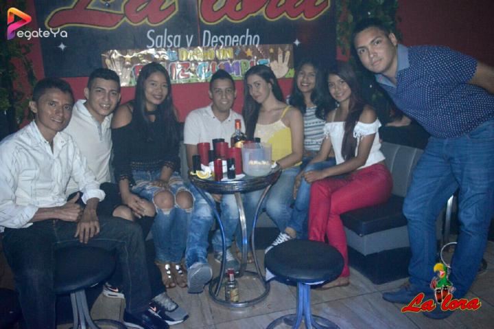 Foto 33 de La Lora - 3er Fds Abril 2017 en La Lora Bar, Cali