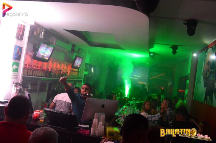 Foto 44 de Bailatino - 4to Fds Abril 2017 en Bailatino - Bar, Cali