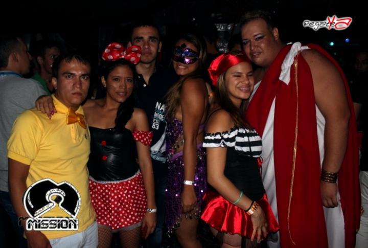 Foto 48 de Mission Club - Halloween 2014 en Mission Club, Cali