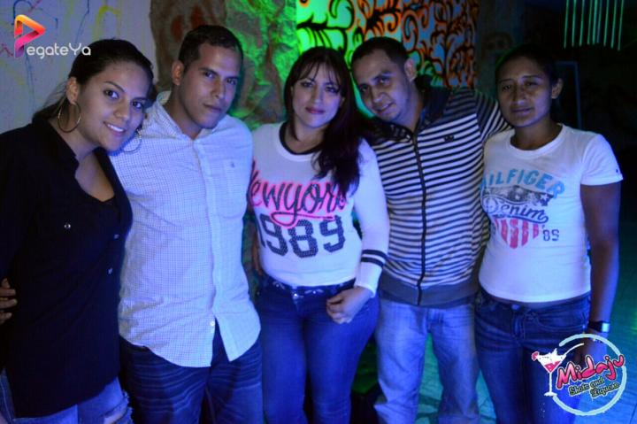 Foto 14 de Midaju - 1er FDS Nov 2015 en Midaju Bar