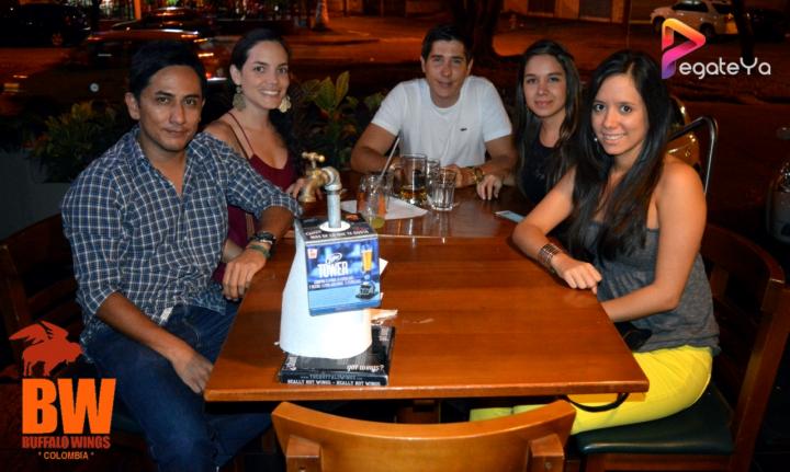 Foto 3 de Bufalo Wings - 2do FDS Agosto 2015 en Búfalo Wings - Cali, Cali