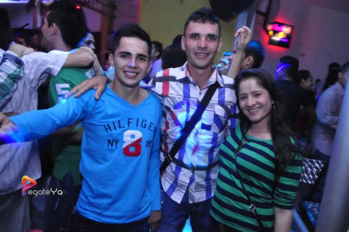 Foto 11 de New York sábado 30 de mayo 2015 en Discoteca New York Bucaramanga, Bucaramanga
