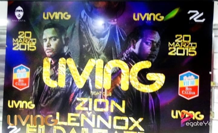 Foto 39 de Living Night Club - marzo 8 Del 2015 en Living Night Club, Cali