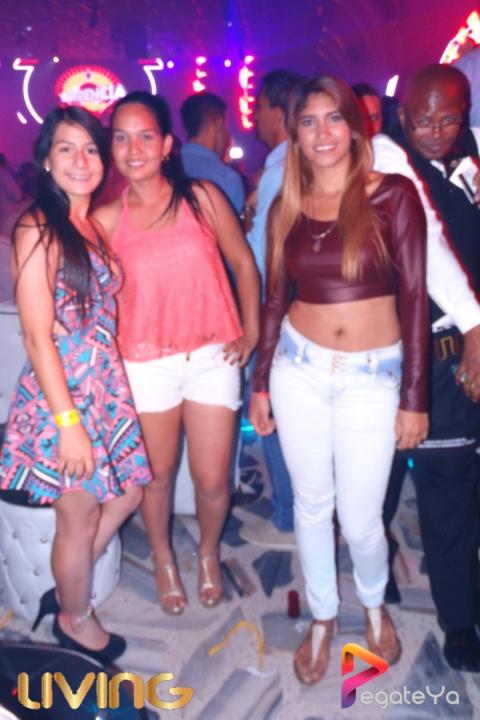 Foto 26 de Living - Marzo 14 del 2015 en Living Night Club, Cali