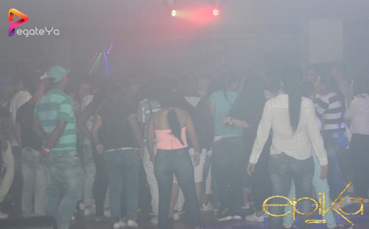 Foto 53 de Epika Night Club - 4to FDS Abril 2016 en Epika Night Club, Cali