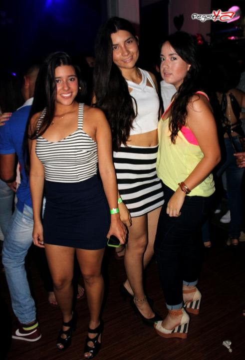 Foto 19 de Zambomba - Amor y Amistad en Club Zambomba, Cali