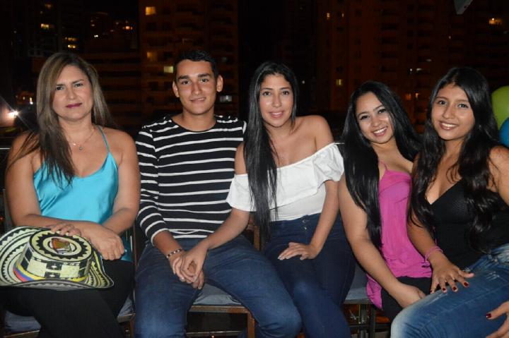 Foto 6 de levels - 4to Fds Febrero 2017 en Levels Roof Top