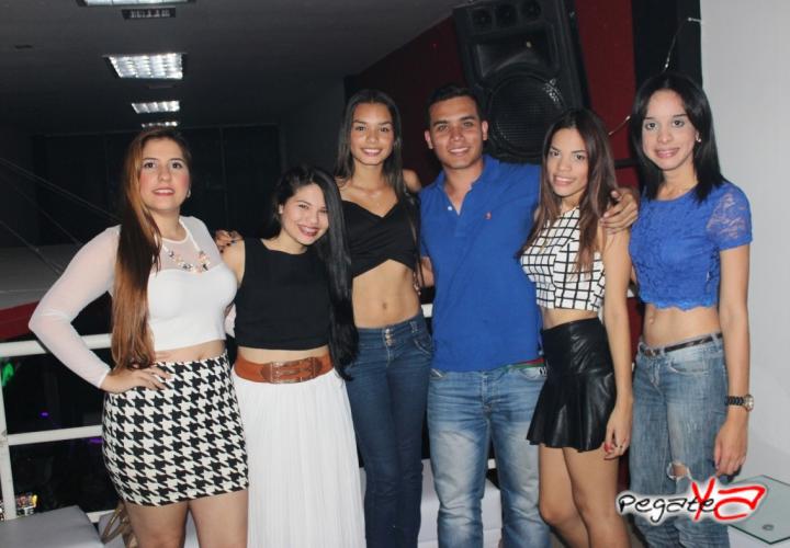 Foto 34 de Mama Salsa - Dic 6 y 13 del 2014 en Mama Salsa