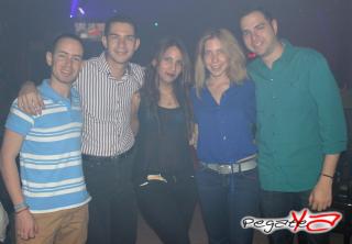 Foto 25 de Julio 27 del 2013 en Am / PM Bar - Cali, Cali