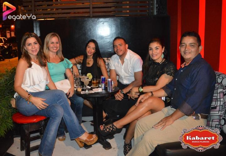 Foto 25 de Kabaret Bar - 3er Fds Dic. 2016 en Kabaret - Granada, Cali