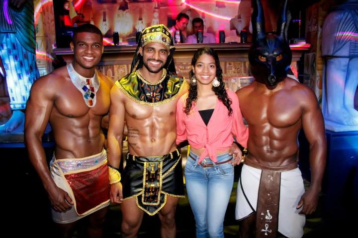 Foto 46 de Discoteca AMARNA- 16 de mayo de 2015 en Discoteca Amarna Medellin, Medellín