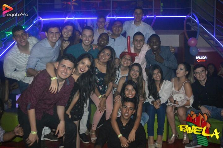 Foto 14 de Favela Club - 1er Fds Mayo 2017 en Favela Club Menga, Cali