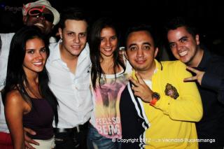Foto 20 de Viernes 17 de Agosto de 2012 en Discoteca La Vecindad Bucaramanga, Bucaramanga