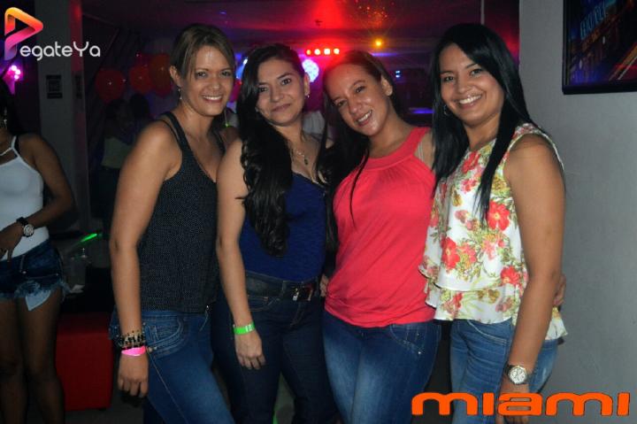 Foto 3 de Miami - 1er Fds julio 2016 en Miami Bar Cali, Cali