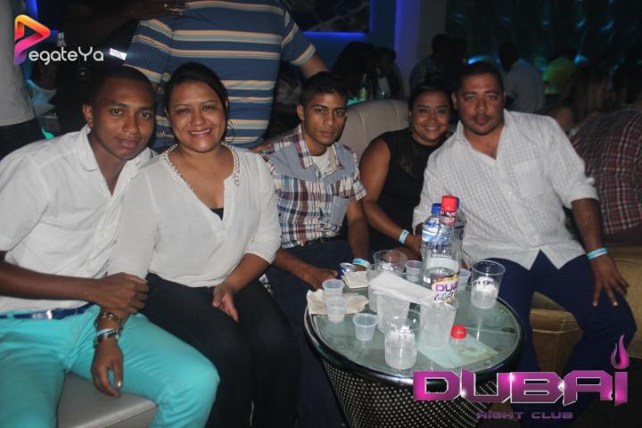 Foto 18 de Dubai Night Club - Feria. 2015 en Dubai Night Club