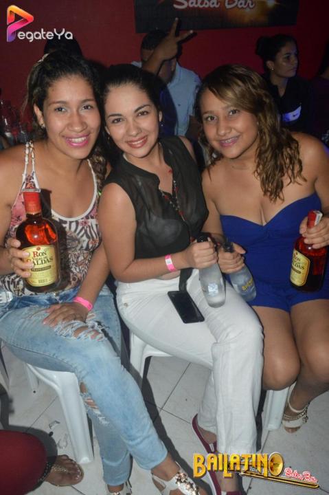 Foto 94 de Bailatino - 1er & 4to Fds Oct 2016 en Bailatino - Bar, Cali