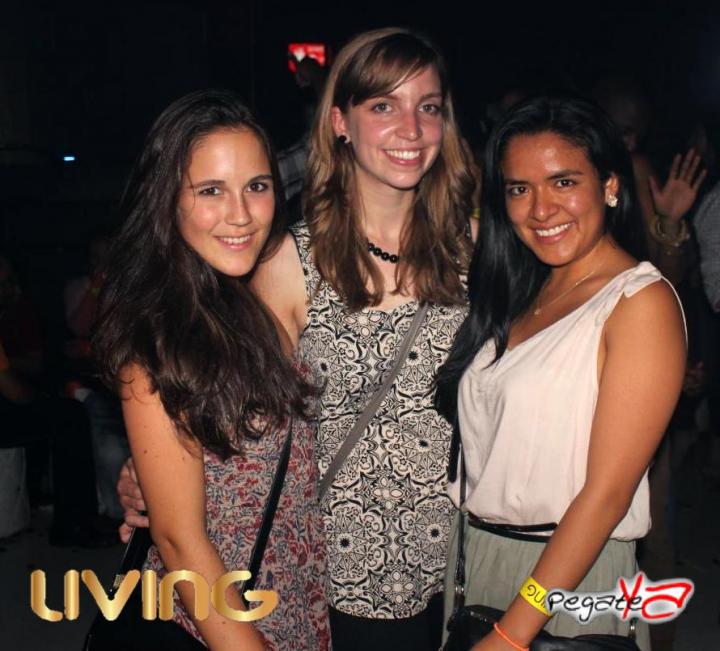 Foto 35 de Living Night Club - Oct 11 en Living Night Club, Cali