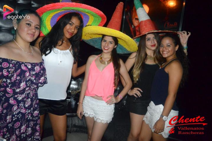 Foto 2 de Chente - 4to FDS Mayo 2016 en CHENTE Vallenatos y Rancheras, Cali