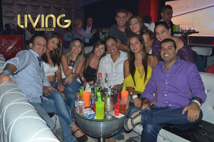 Foto 22 de Living Night Club - 3er Aniversario 2016 en Living Night Club, Cali