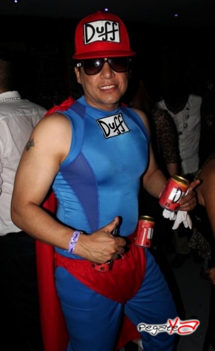 Foto 69 de Favela Club - Halloween 2014 en Favela Club Menga, Cali