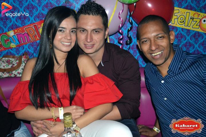Foto 7 de Kabaret Bar - 1er/2do Fds Enero. 2017 en Kabaret - Granada, Cali