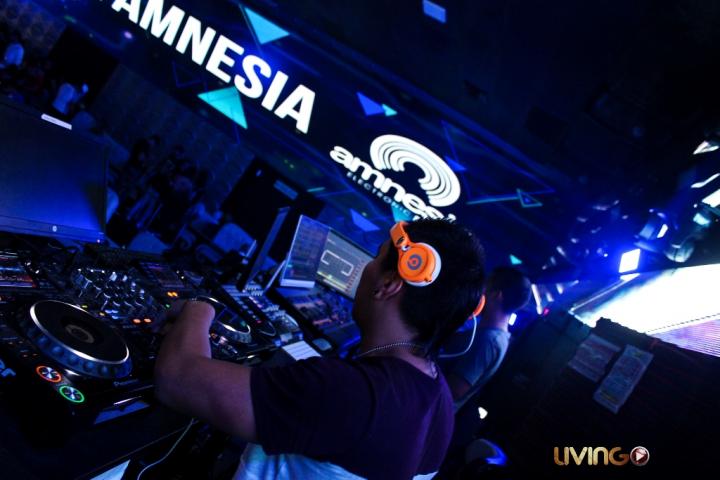 Foto 17 de Living - 1er Fds Junio 2017 en Living Night Club, Cali