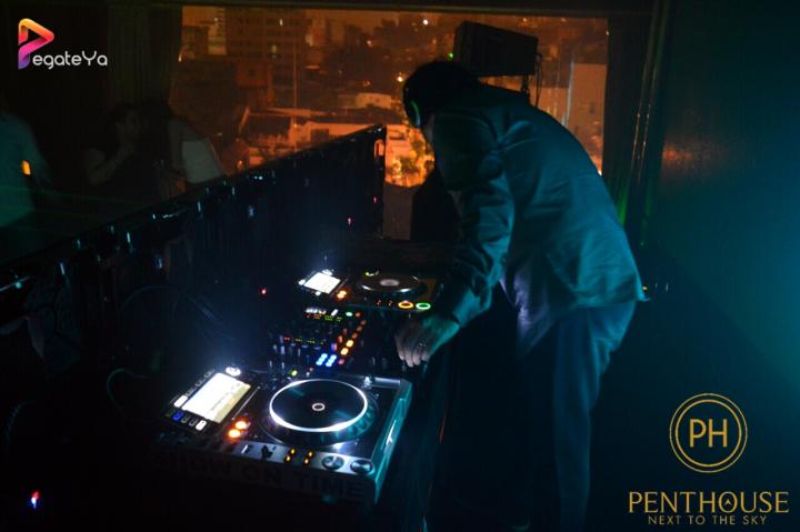 Foto 35 de Penthouse Club - 5to fds abril 2016 en Penthouse 1800, Cali