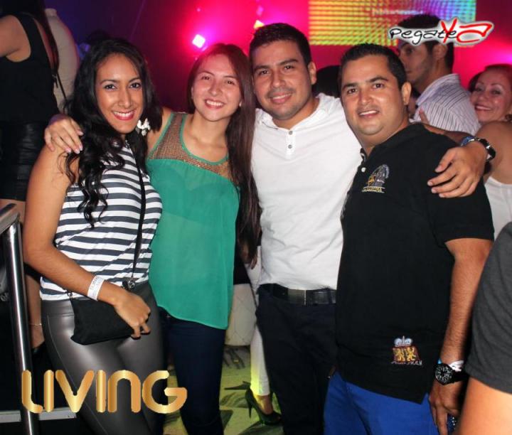 Foto 50 de Living Night Club - Oct 4 en Living Night Club, Cali