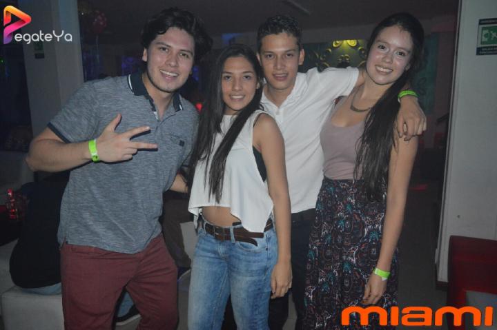 Foto 25 de Miami - 4to Fds julio 2016 en Miami Bar Cali, Cali