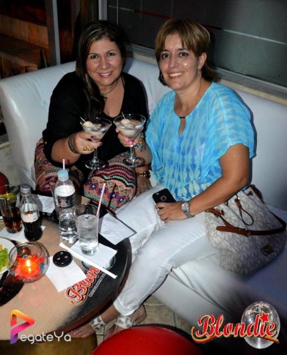 Foto 24 de Blondie - 4to FDS Julio 2015 en Blondie Bar Cali, Cali