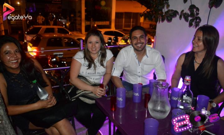 Foto 14 de Living 80´s - Inauguración en Living 80´s, Cali