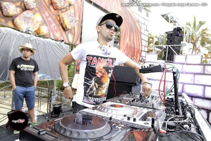 Foto 32 de TOMORROWLAKE Lago Calima en Fiestas Colombia, Medellín