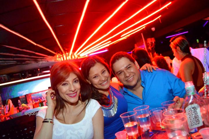 Foto 208 de Piso V - Sabado 9 abril de 2016 en Bar Piso V Bucaramanga, Bucaramanga