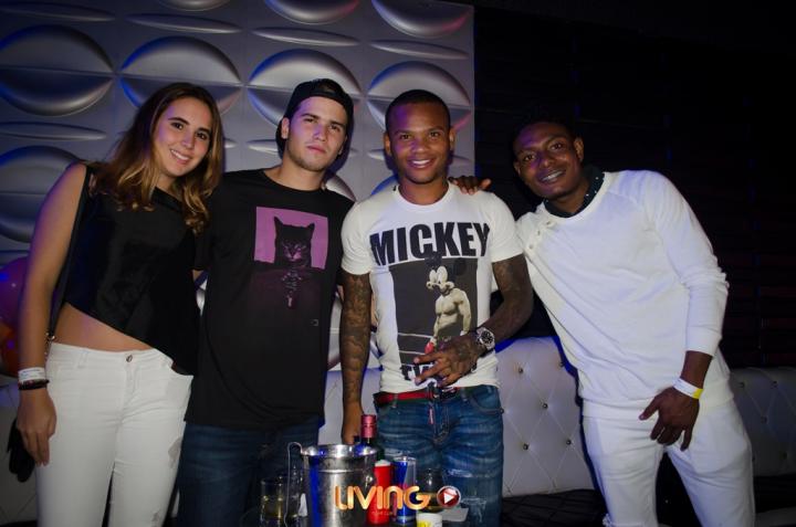 Foto 20 de Living - 1ER & 2DO Fds Enero 2017 en Living Night Club, Cali