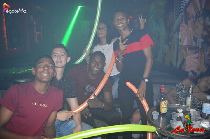 Foto 13 de La Lora - 3er Fds Junio 2017 en La Lora Bar, Cali