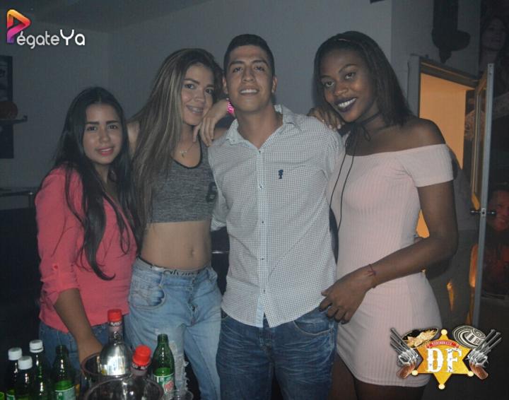 Foto 5 de D.F Disco Club - 2do. Fds Julio 2017 en El DF Club Discoteca