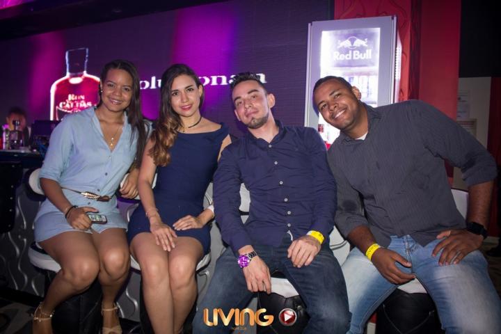Foto 157 de Living - 1er & 2do Fds Octubre 2016 en Living Night Club, Cali