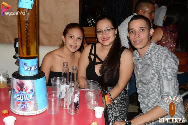Foto 57 de Cafe mi Tierra - 3er & 4to Fds Oct. 2016 en Cafe Mi Tierra, Cali