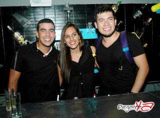Foto 14 de Octubre 19 del 2013 en Moon Cocktail & Shots
