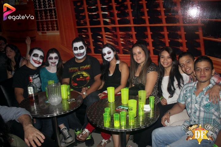 Foto 22 de El DF Club - Hallowen 2016 en El DF Club Discoteca