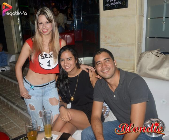 Foto 26 de Blondie - 2do Fds Mayo 2016 en Blondie Bar Cali, Cali