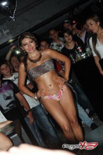 Foto 118 de Discoteca Karma Beso Accesorios en Discoteca Karma Medellin, Medellín