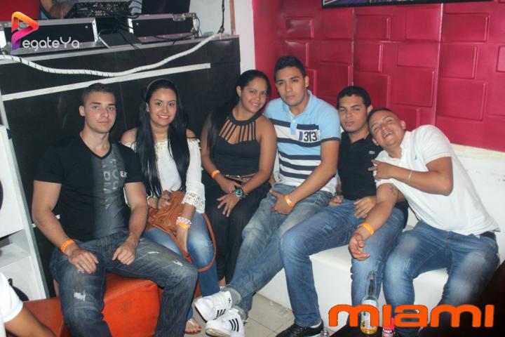 Foto 31 de Mami - 2do FDS Dic. 2015 en Miami Bar Cali, Cali