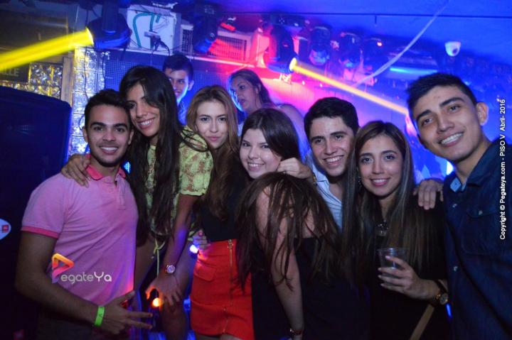 Foto 72 de PISO V - Sabado 16 de abril 2016 en Bar Piso V Bucaramanga, Bucaramanga