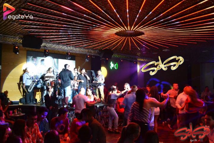 Foto 103 de Salsa Night Club - AMOR & AMISTAD 2016 en Salsa Night Club, Cali