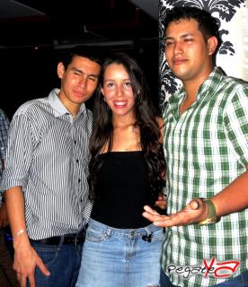 Foto 38 de Abril 6 del 2013 en Babel / Barra Libre Cali, Cali
