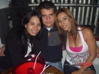 Foto 5 de Febrero 12 del 2012 en K-kahuate Cocktails Shot Cali, Cali